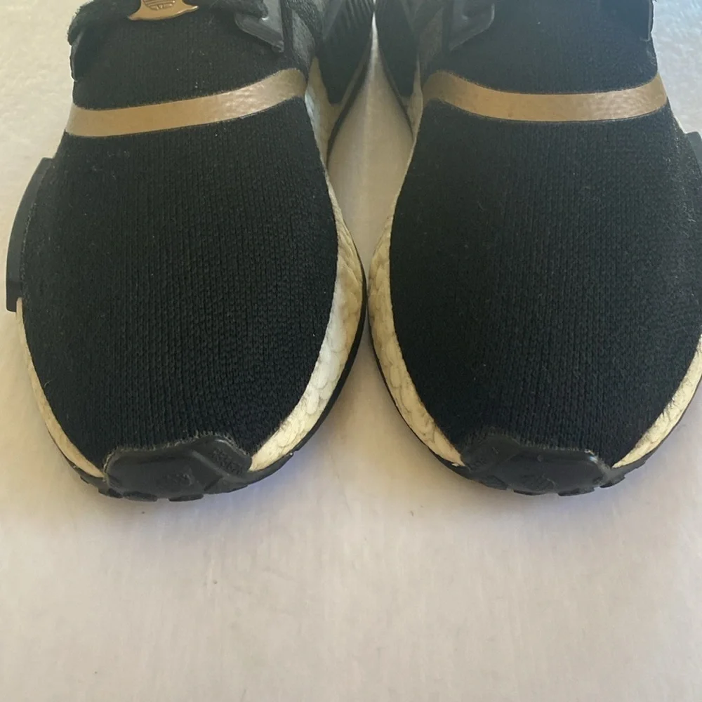 ADIDAS Originals Women’s NMD R1 Sneakers GY6300 Black / Rose Gold Size 8